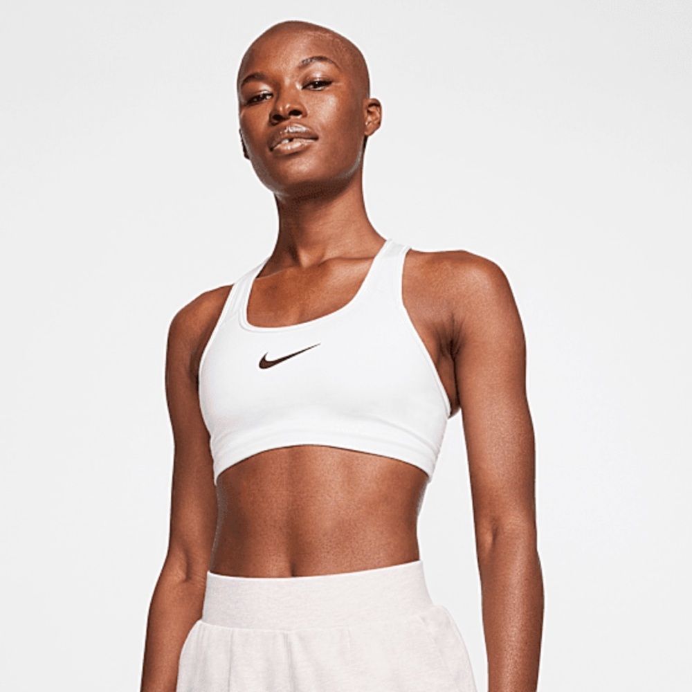 Nike Swoosh Sports Bra